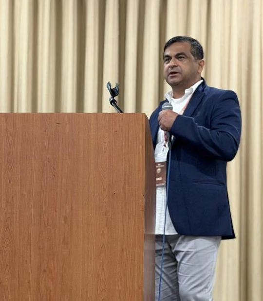 Chandan Pandey speaking at the 57th OSA Convention in Minneapolis